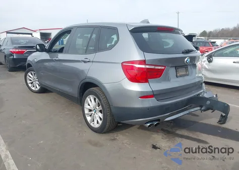 2014 BMW X3 xDrive28I z USA, uszkodzony, nr VIN 5UXWX9C54E0D42738